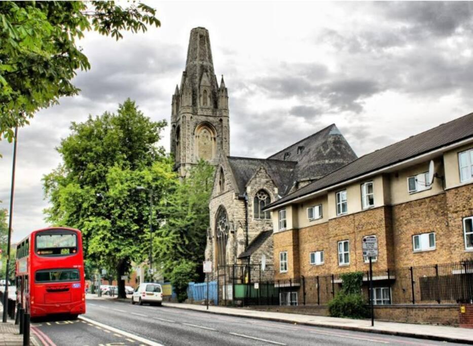 Victorian Beauty With Private Toilet And Shower Near Tube Station ロンドン エクステリア 写真